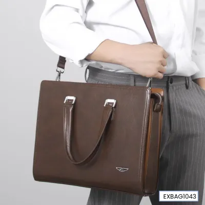 Command Style Executive Bag